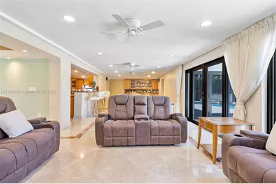 2531 NE 195th St, Aventura, FL 33180 - Photo 18