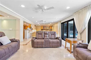 2531 NE 195th St, Aventura, FL 33180 - Photo 18