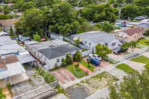 580 SE 2nd St, Hialeah, FL 33010 - Photo 30