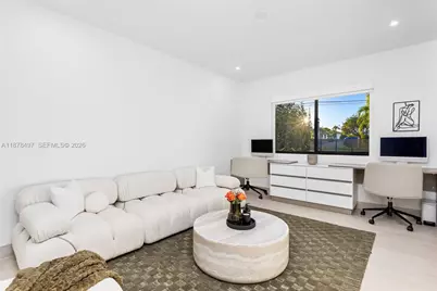 8033 Noremac Ave, Miami Beach, FL 33141 - Photo 32