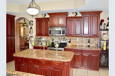 15601 SW 31st Ln, Miami, FL 33185 - Photo 6
