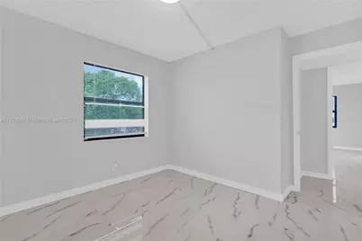 9355 SW 8th St #425, Boca Raton, FL 33428 - Photo 14