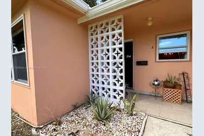 285 N High Point Blvd #A, Boynton Beach, FL 33435 - Photo 2