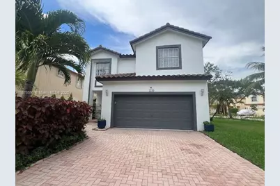 1298 NW 192nd Ter, Pembroke Pines, FL 33029 - Photo 1