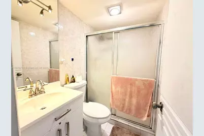 441 NE 195th St #412, Miami, FL 33179 - Photo 16