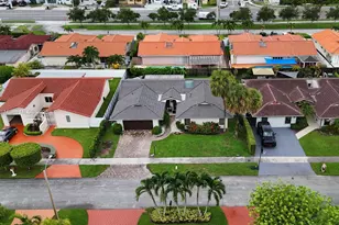 10448 SW 23rd St, Miami, FL 33165 - Photo 30