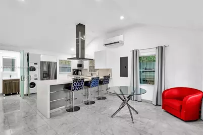 394 SE 5th Ave #b, Delray Beach, FL 33483 - Photo 10