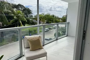 13800 Highland Dr, North Miami Beach, FL 33181 - Photo 18