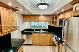 555 NE 15th St, Miami, FL 33132 - Photo 6