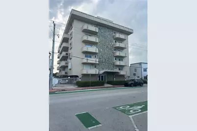 8400 Byron Ave #2D, Miami Beach, FL 33141 - Photo 1