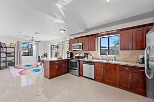 12900 SW 189th St, Miami, FL 33177 - Photo 12