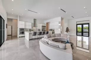 17950 SW 192nd St, Miami, FL 33187 - Photo 28