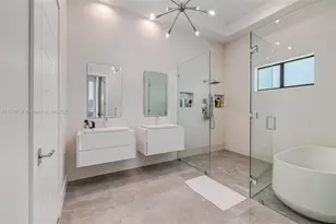 17950 SW 192nd St, Miami, FL 33187 - Photo 34