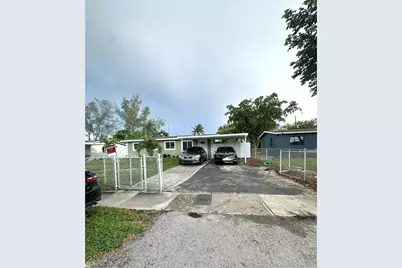 1620 NW 15th Pl, Fort Lauderdale, FL 33311 - Photo 1