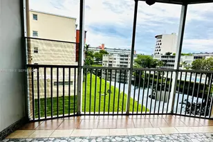 1690 NE 191st St, Miami, FL 33179 - Photo 2