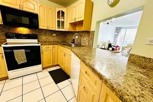 1690 NE 191st St, Miami, FL 33179 - Photo 26