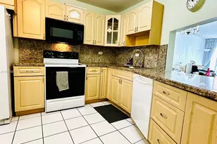 1690 NE 191st St, Miami, FL 33179 - Photo 24