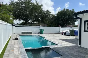 400 SW 47th Ave, Miami, FL 33134 - Photo 14