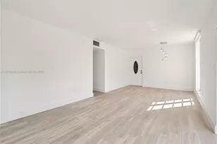 8305 Crespi Blvd, Miami Beach, FL 33141 - Photo 4