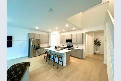 9045 Zevon Ct, Lake Worth, FL 33467 - Photo 10