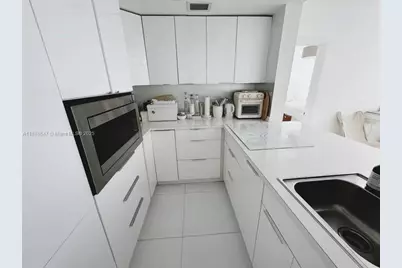 1460 Ocean Dr #303, Miami Beach, FL 33139 - Photo 12