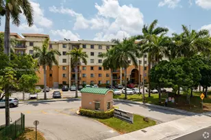 9340 Fontainebleau Blvd, Miami, FL 33172 - Photo 32