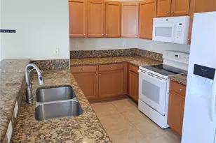 17065 SW 93rd St, Miami, FL 33196 - Photo 10