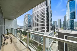 55 SE 6th St, Miami, FL 33131 - Photo 22
