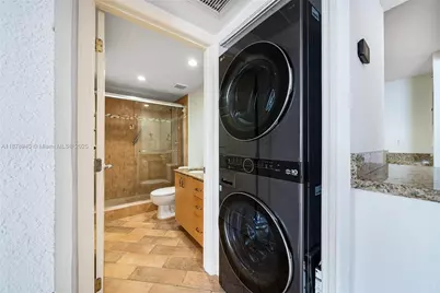 10350 W Bay Harbor Dr #5R, Bay Harbor Islands, FL 33154 - Photo 16