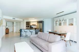 9821 E Bay Harbor Dr, Bay Harbor Islands, FL 33154 - Photo 14