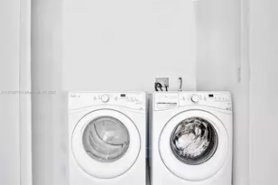 17301 Biscayne Blvd, North Miami Beach, FL 33160 - Photo 38