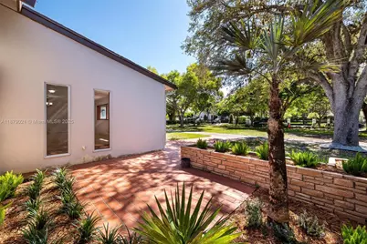 11301 SW 91st Ave, Miami, FL 33176 - Photo 52