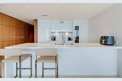 465 Brickell Ave #4801, Miami, FL 33131 - Photo 4