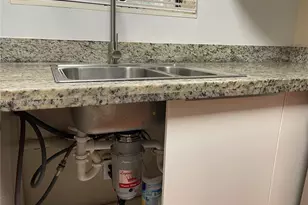 6900 SW 39th St, Davie, FL 33314 - Photo 14