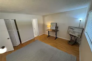 6900 SW 39th St, Davie, FL 33314 - Photo 16