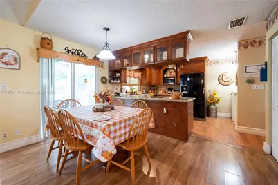 10630 NW 41st St, Coral Springs, FL 33065 - Photo 10