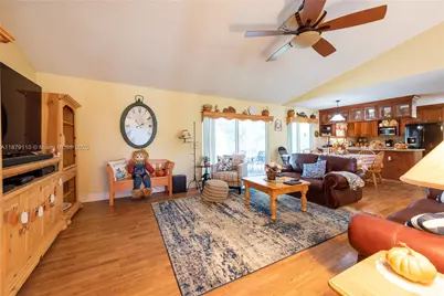 10630 NW 41st St, Coral Springs, FL 33065 - Photo 12