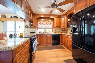 10630 NW 41st St, Coral Springs, FL 33065 - Photo 4