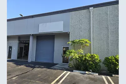 2460 NW 17th Ln #6, Pompano Beach, FL 33064 - Photo 2