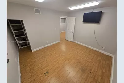 2460 NW 17th Ln #6, Pompano Beach, FL 33064 - Photo 10