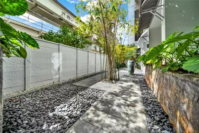 234 NE 3rd St #601, Miami, FL 33132 - Photo 14