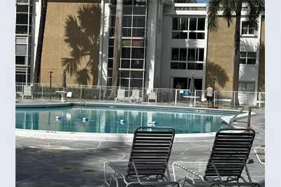 3040 NE 16th Ave #206, Oakland Park, FL 33334 - Photo 4