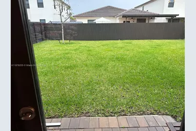 12961 SW 230th St, Miami, FL 33170 - Photo 8