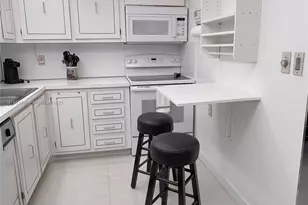 16300 Golf Club Rd, Weston, FL 33326 - Photo 14