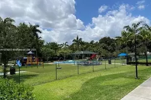 10275 NW 46th St, Doral, FL 33178 - Photo 44