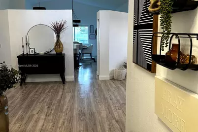 13221 SW 53rd St, Miramar, FL 33027 - Photo 24