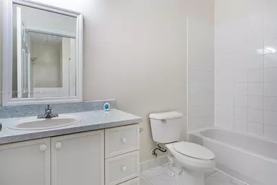 9135 SW 203rd Ter, Cutler Bay, FL 33189 - Photo 18
