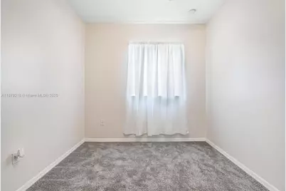 9135 SW 203rd Ter, Cutler Bay, FL 33189 - Photo 24
