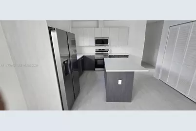 6821 NW 6th Ct, Miami, FL 33150 - Photo 4
