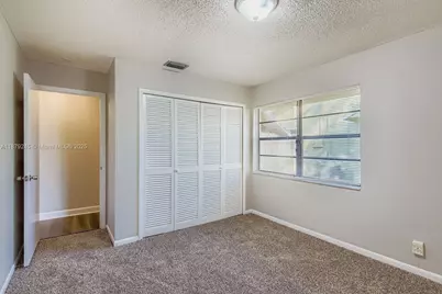 7008 NW 49th Ct, Lauderhill, FL 33319 - Photo 22